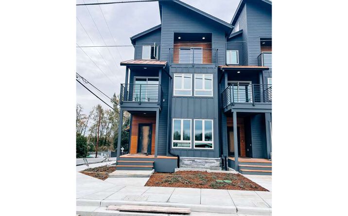 Pictures of Multifamily property located at 302 N Bridgeton Rd, Portland, OR 97217 for sales - image #1