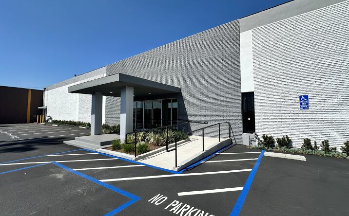 Pictures of Industrial property located at 15777 S. Broadway, Gardena, CA 90248 for sales - image #1