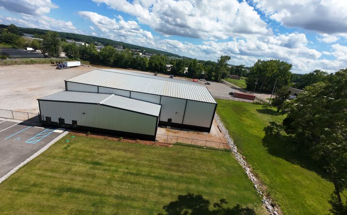 Pictures of Retail, Industrial property located at 890 Blake Bottom Road, Huntsville, AL 35806 for sales - image #1