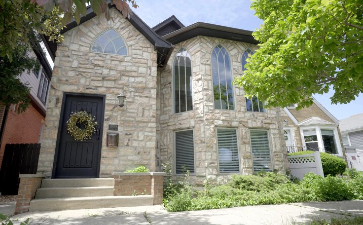 Pictures of Multifamily property located at 3916 N Osceola Avenue, Chicago, IL 60634 for sales - image #1