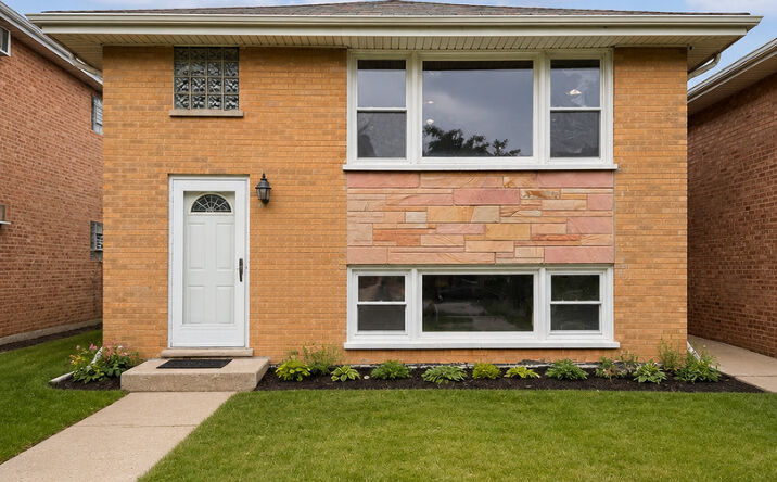 Pictures of Multifamily property located at 1551 N 43rd Avenue, Stone Park, IL 60165 for sales - image #1