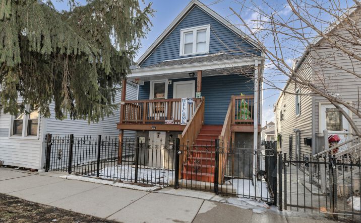 Pictures of Multifamily property located at 1442 S 50th Court, Cicero, IL 60804 for sales - image #1