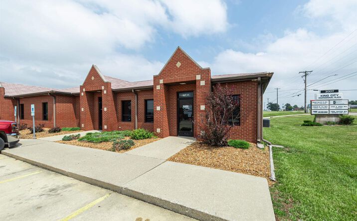 1007 S 42ND Street Suite 1, Mt Vernon