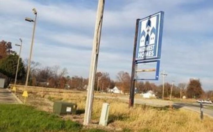 Pictures of Land property located at E PLAZA Drive, Cartervill, IL 62918 for sales - image #1