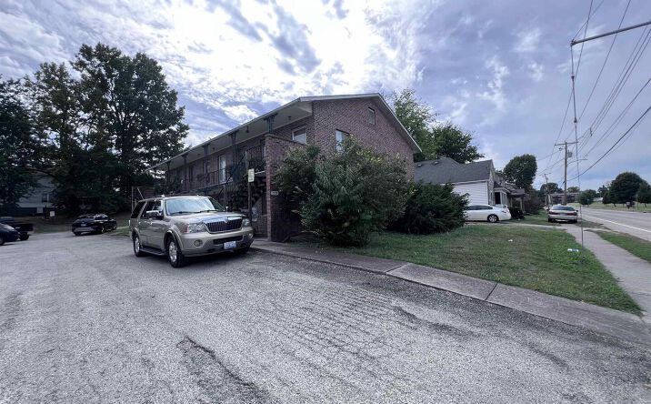 313 E MILL Street, Carbondale