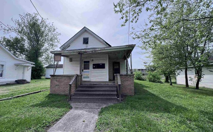 406 S WASHINGTON Street, Carbondale