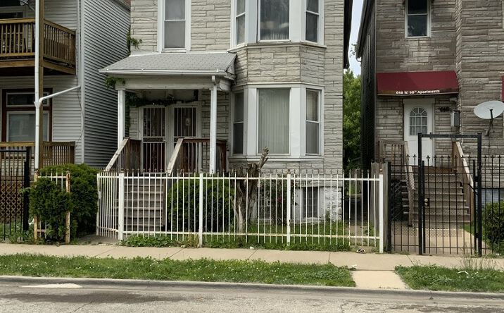 Pictures of Multifamily property located at 650 W 60th Street, Chicago, IL 60621 for sales - image #1