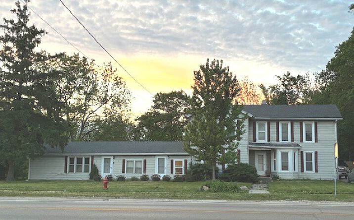 Pictures of Multifamily property located at 722/724 W Grant Highway, Marengo, IL 60152 for sales - image #1