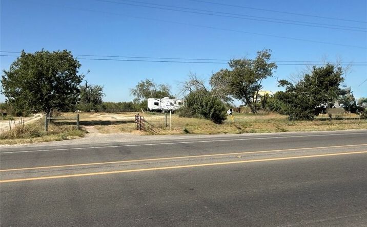 Pictures of Special Purpose property located at 6582 Fm 725, New Braunfels, TX 78130 for sales - image #1