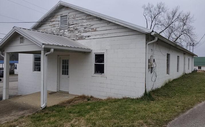 Pictures of Special Purpose property located at 10 See Chapel Rd, Louisa, KY 41230 for sales - image #1
