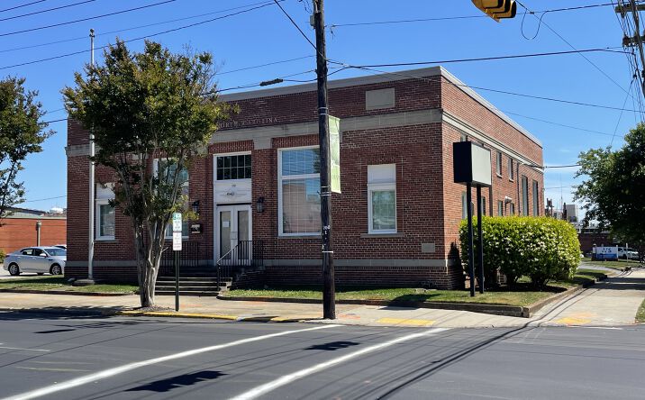 Pictures of Retail, Office property located at 128 W HARDEN ST, GRAHAM, NC 27253-2826 for sales - image #1