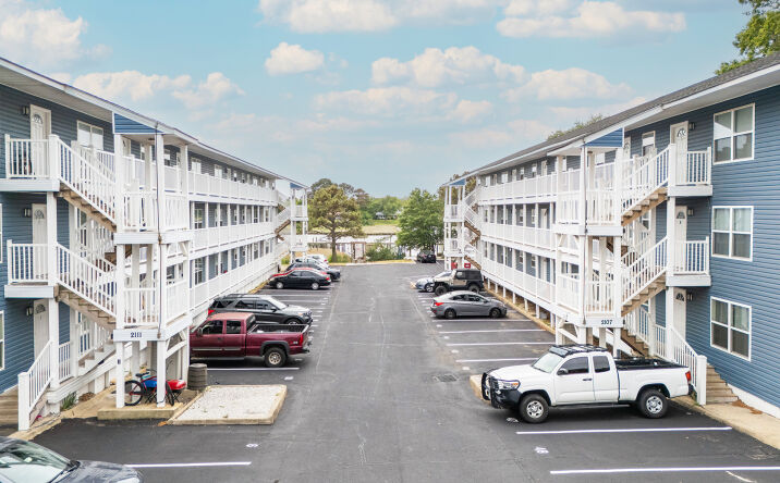 Pictures of Multifamily property located at 2107 Pretty Lake Avenue, Norfolk, VA 23518 for sales - image #1