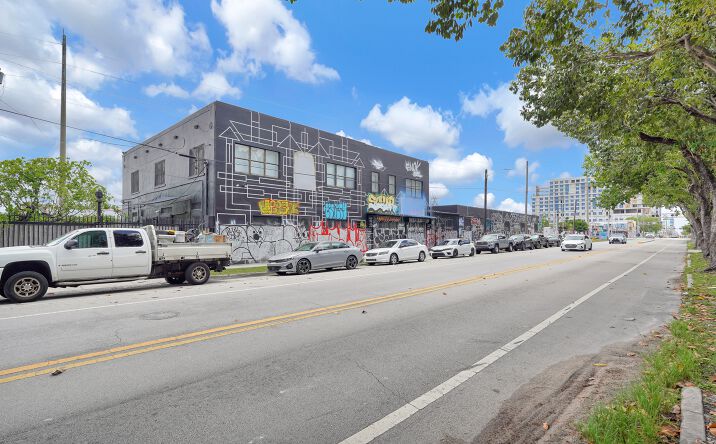 Pictures of Office, Industrial property located at 1800 N MIAMI AVE, MIAMI, FL 33136-1716 for sales - image #1