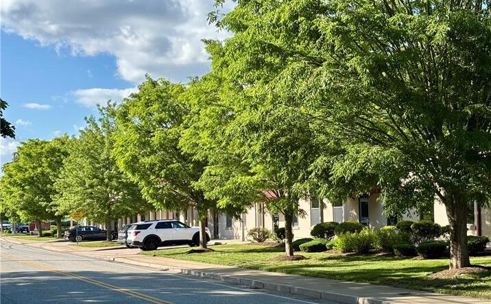 Pictures of Office, Retail, Industrial property located at 61 Cedar Avenue UNIT 6, East Greenwich, RI 02818 for sales - image #1