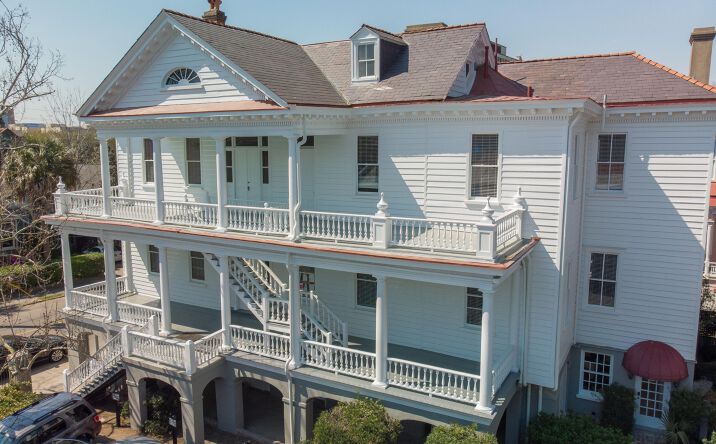 Pictures of Mixed Use, Multifamily, Office property located at 112 Rutledge Avenue, Charleston, SC 29401 for sales - image #1