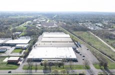 32953936