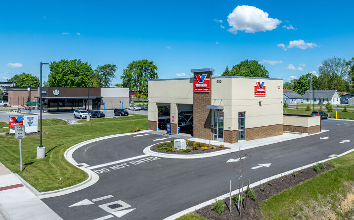 Pictures of Retail property located at 500 TRENTON AVE, FINDLAY, OH 45840 for sales - image #1