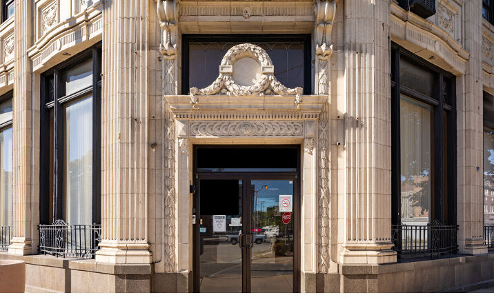 Pictures of Multifamily, Office, Retail property located at 115 7th Street, Rockford, IL 61104 for sales - image #1