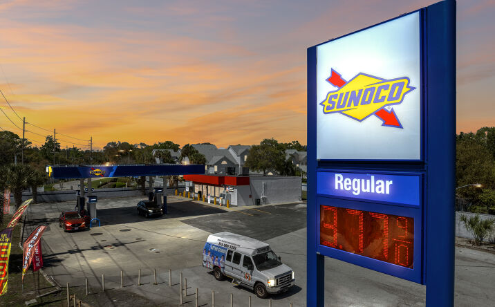 Pictures of Retail property located at 11829 North Armenia Avenue, Tampa, FL 33612 for sales - image #1