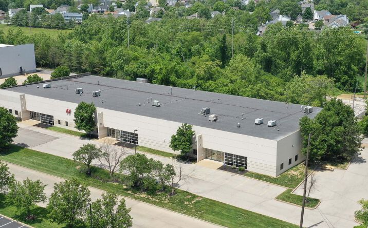 Pictures of Industrial property located at 9701 Green Park Industrial Drive, St. Louis, MO 63123 for sales - image #1