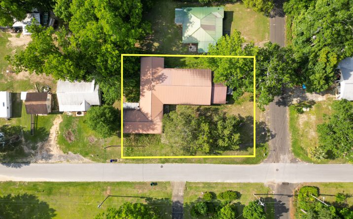 Pictures of Office, Special Purpose property located at 701 N Tracy Street, Bonifay, FL 32425 for sales - image #1