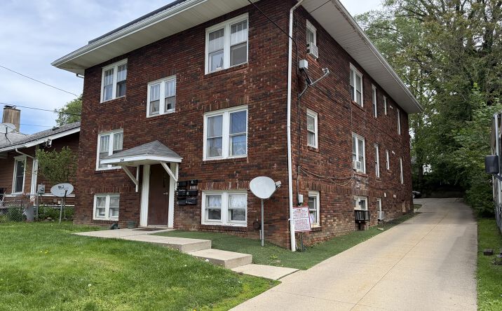 Pictures of Multifamily property located at 2141 17th St SW, Akron, OH 44314 for sales - image #1