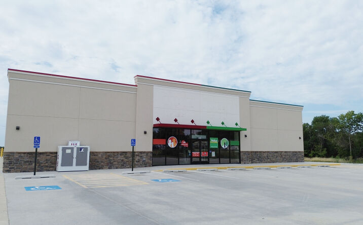 Pictures of Retail property located at 1218 28TH ST, BELLEVILLE, KS 66935-2600 for sales - image #1