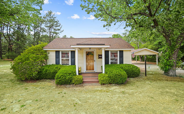Pictures of Multifamily property located at 2204 West Old Camden Road, Hartsville, SC 29550 for sales - image #1
