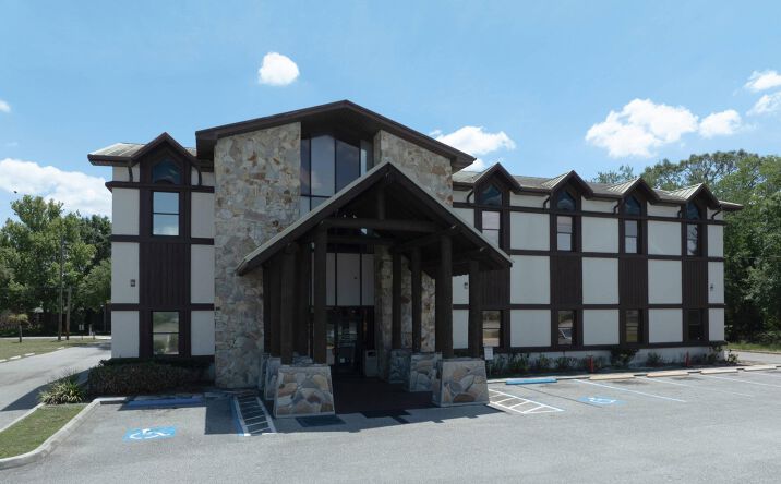 Pictures of Retail, Office property located at 1651 North Semoran Boulevard, Orlando, FL 32807 for sales - image #1