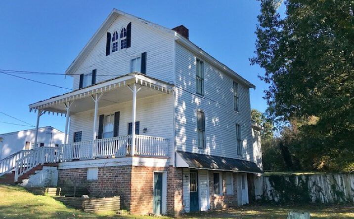 414 Airport Rd, TAPPAHANNOCK