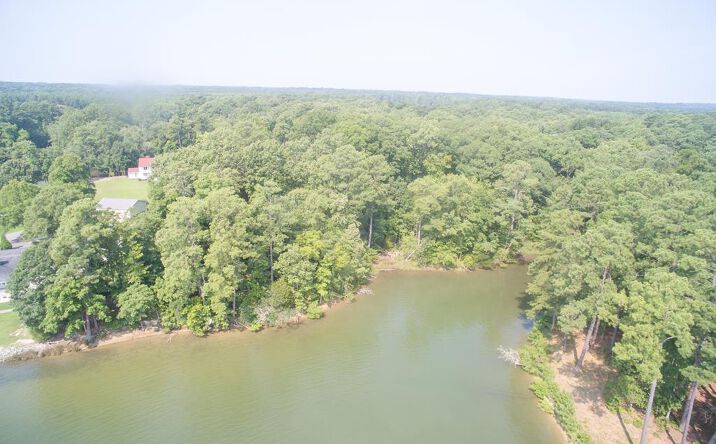 Aquilla Point Dr, WHITE STONE