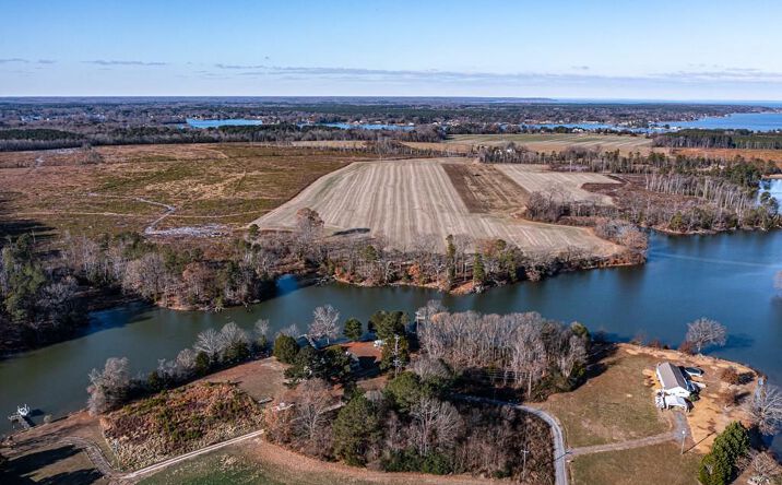 3352 Coles Point Road, HAGUE