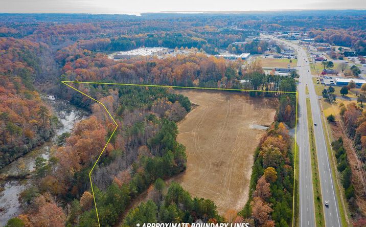 Pictures of Land property located at 23 67 Mary Ball Road, KILMARNOCK, VA 22482 for sales - image #1