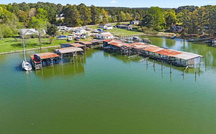 Pictures of Special Purpose, Business for Sale property located at 1276 Skipjack Lane, SANDY POINT, VA 22577 for sales - image #1