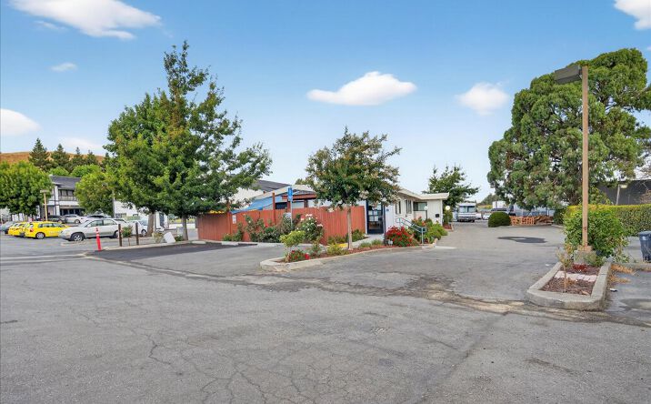 Pictures of Retail, Special Purpose property located at 2120 Omega Road, San Ramon, CA 94583 for sales - image #1