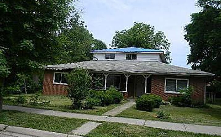 Pleasant Street, Lebanon