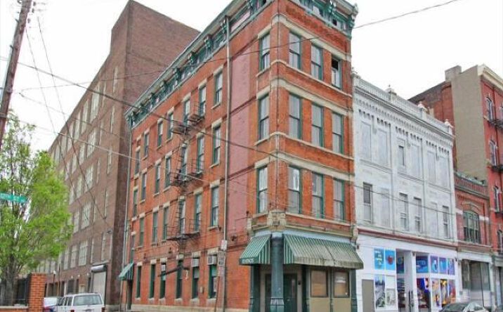 E Twelfth Street, Cincinnati