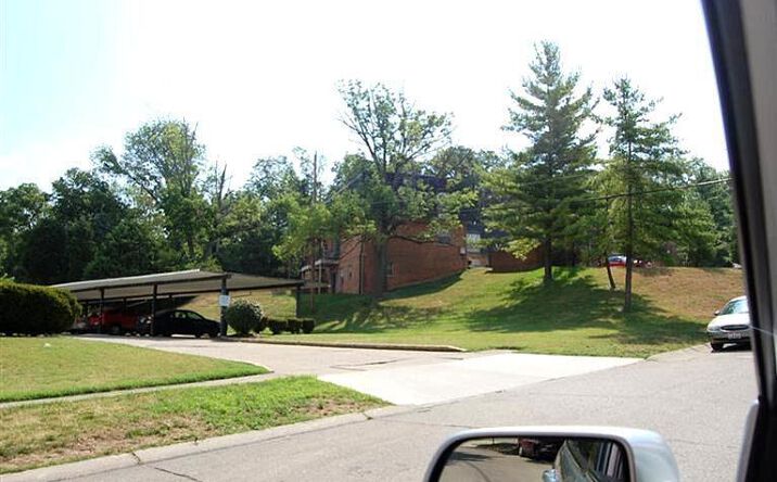 1099 Park Lane, Middletown