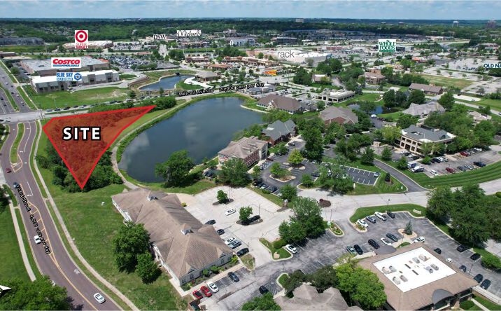 Pictures of Land property located at 123rd Street & Metcalf Avenue (NEC), Overland Park, KS 66209 for sales - image #1