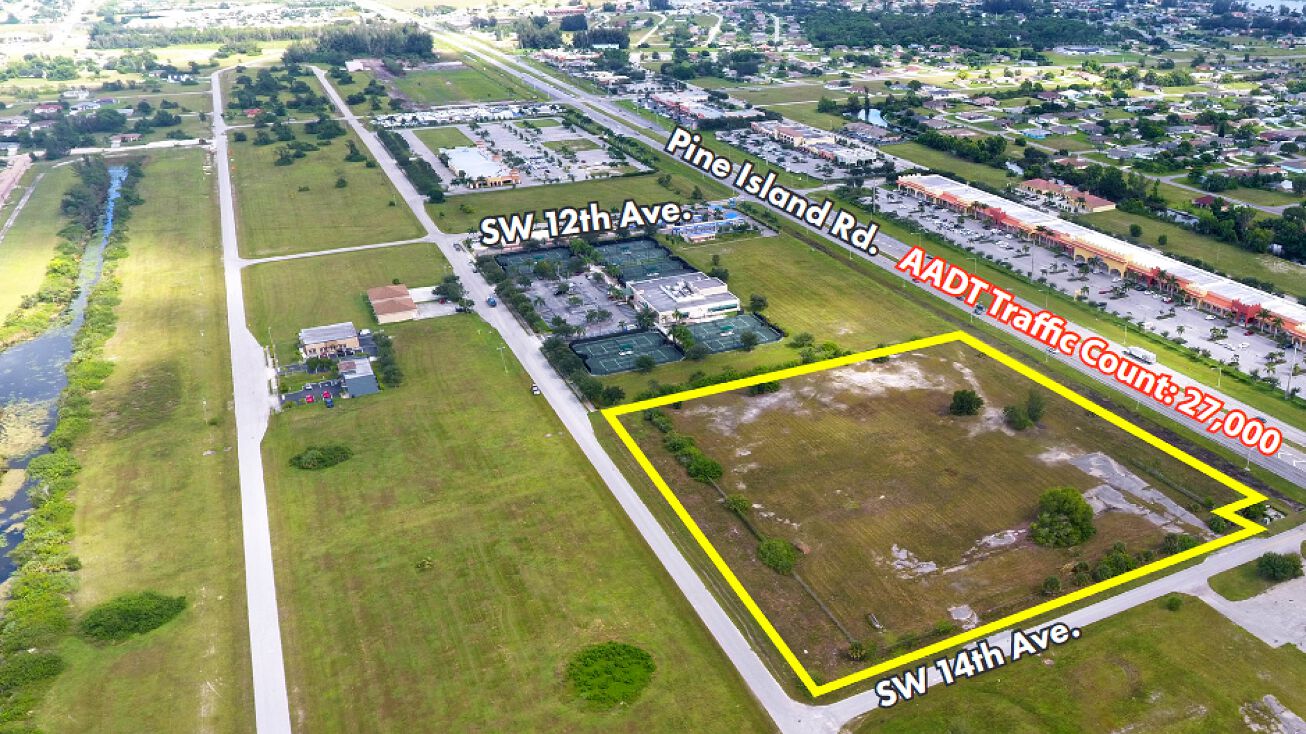 1401 SW Pine Island Rd, Cape Coral, FL 33991
