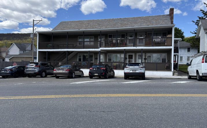 Pictures of Retail, Multifamily property located at 435 West Main Street, Pen Argyl, PA 18072 for sales - image #1