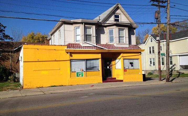 Section Avenue, Norwood
