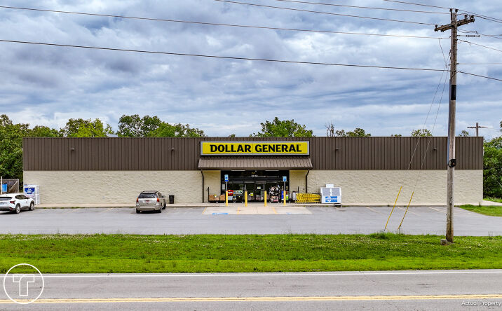 Pictures of Retail property located at 98158 U.S. 59, Sallisaw, OK 74955 for sales - image #1