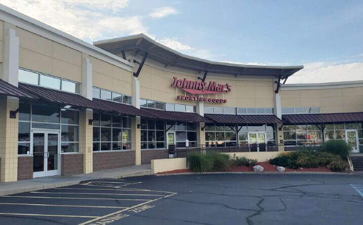Pictures of Retail, Mixed Use property located at 3094 28th Street SE, Kentwood, MI 49512 for sales - image #1