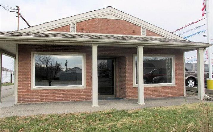 Roosevelt Avenue, Middletown