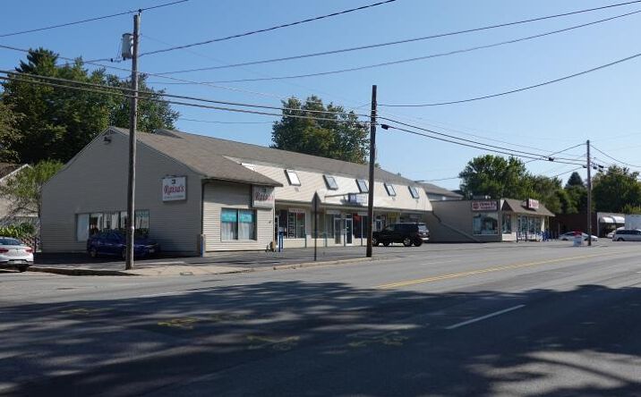Pictures of Retail, Office property located at 885 -899 Brighton Avenue, Portland, ME 04102 for comps - image #1