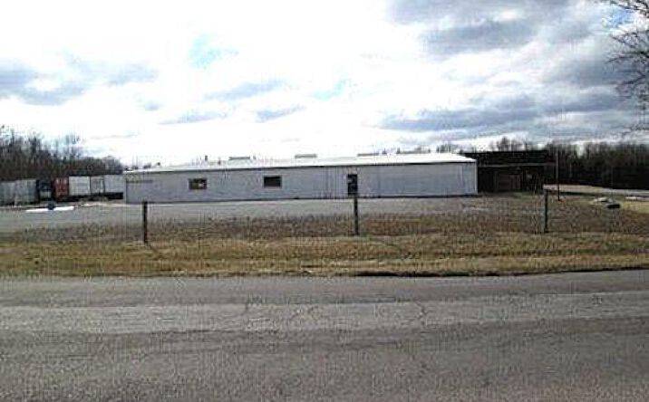 Randall Avenue, Aurora