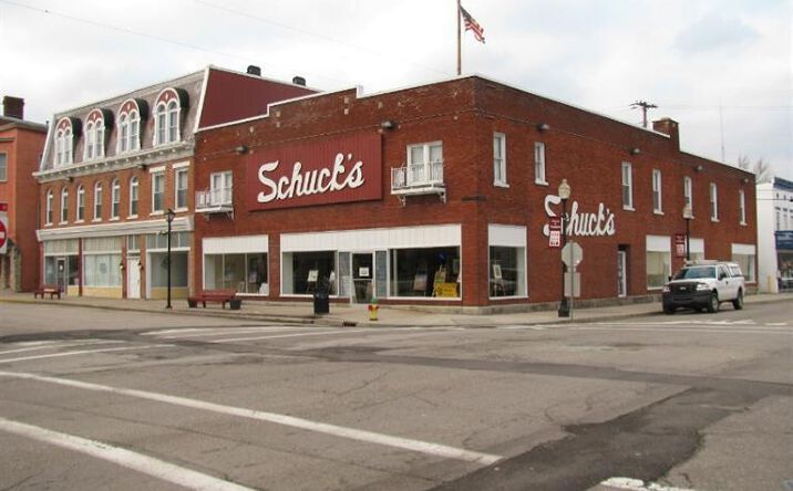 Second Street, Aurora