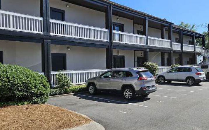 Pictures of Office property located at 198 Rutledge Avenue, Charleston, SC 29403 for sales - image #1