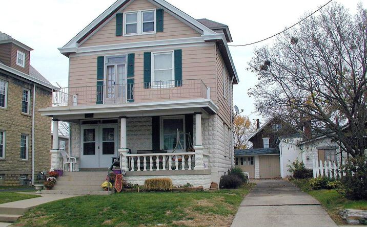 Sullivan Avenue, St Bernard